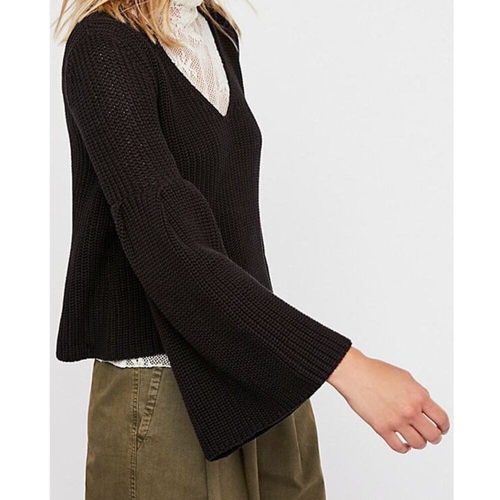 Free People Damsel Cable Knit Bell-Sleeve Black Cropped Boho Pullover Sweater